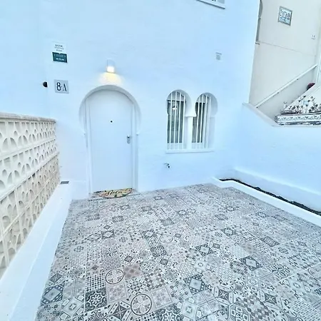 Holiday home Home, Tulipan Orihuela Costa *